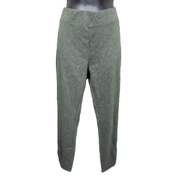 Utopia by Hue Olive Green High-Waisted Leggings - Picture 2 of 8